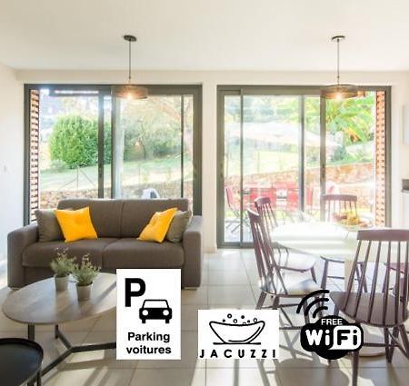 Apartmán Plein Sud Avec Jacuzzi Privatif Et Parking Prive Sarlat-la-Canéda Exteriér fotografie