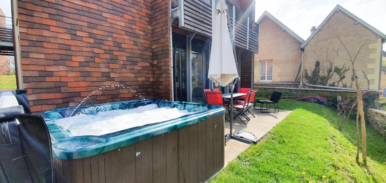 Apartmán Plein Sud Avec Jacuzzi Privatif Et Parking Prive Sarlat-la-Canéda Exteriér fotografie