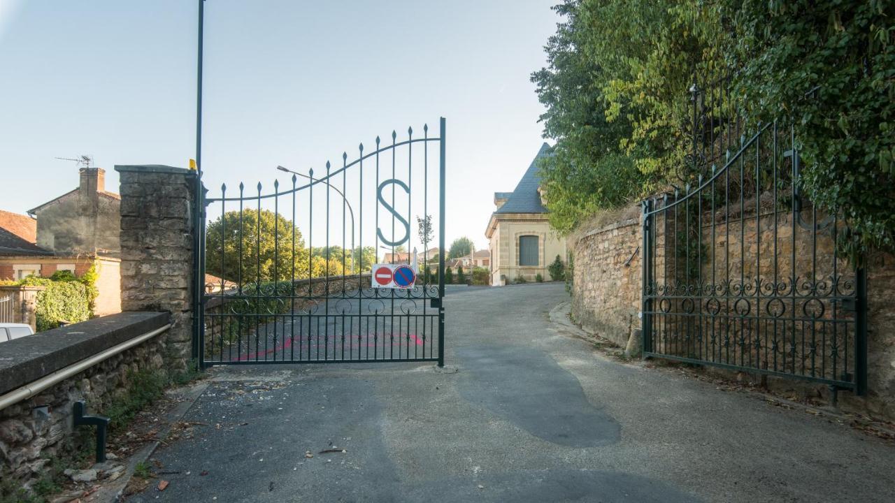 Apartmán Plein Sud Avec Jacuzzi Privatif Et Parking Prive Sarlat-la-Canéda Exteriér fotografie